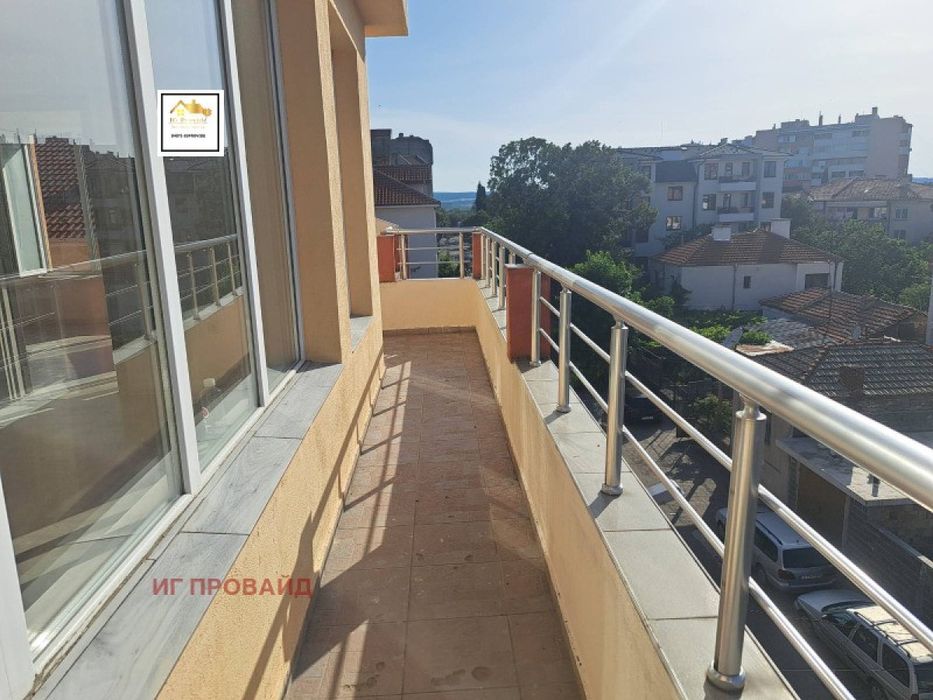 Продава се Двустаен апартамент в Айтос - 64 кв.м за 1188 €/кв.м - Снимка #8