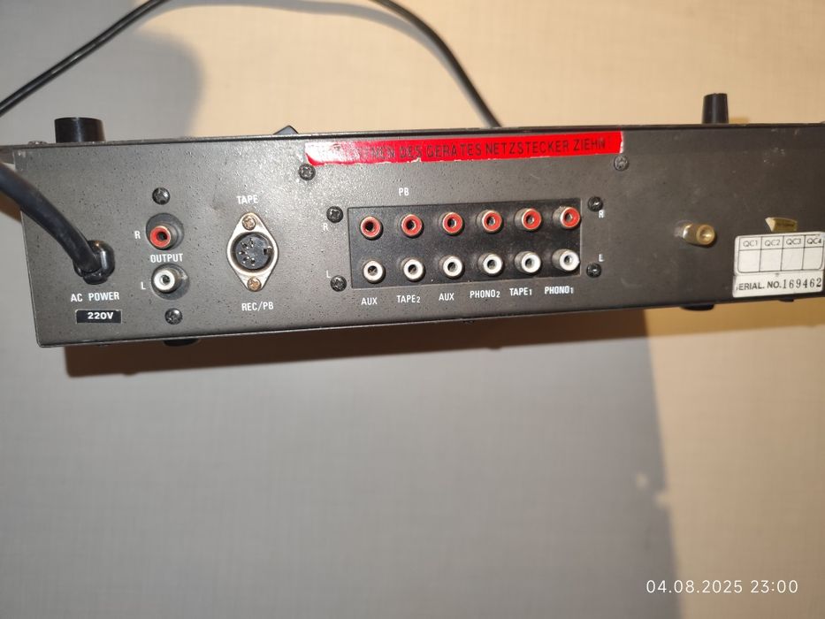 Vând mixer Sound Craft  SA 100