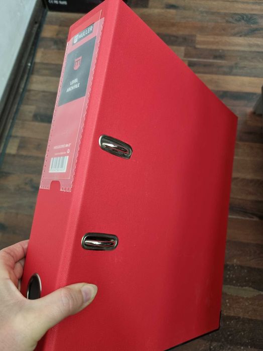 Регистровые папки большие новые разных цветов