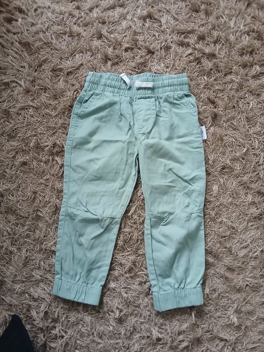 Lot hainute 92 în stare buna