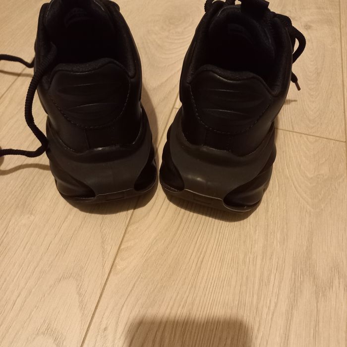 Adidași mărimea 40 piele