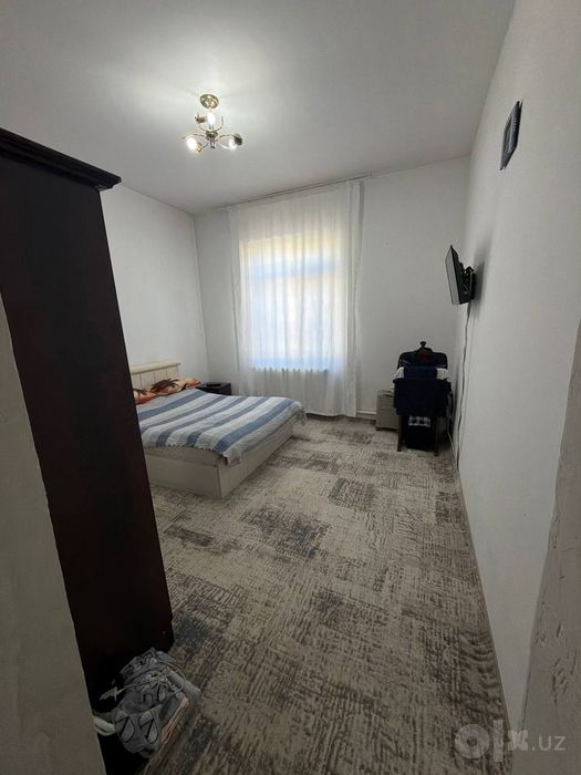 Uchastka Sotiladi Hovli