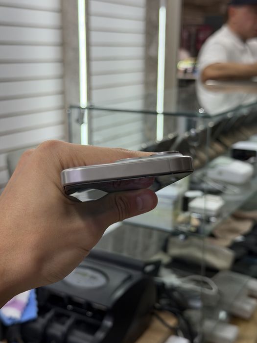 продам Iphone 15 pro 256GB 91%