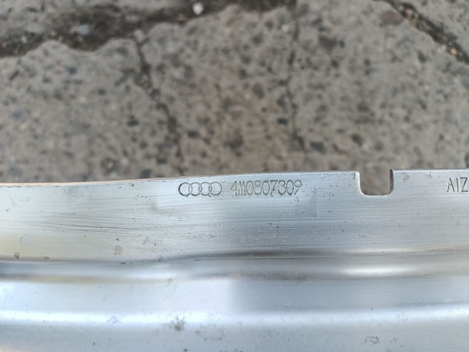Armatura Bara Spate Audi Q7-Q8 - Vw Transporter T7