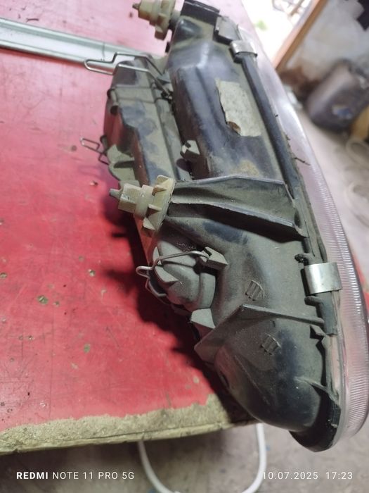 Faruri golf 3 de vînzare