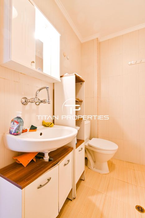 Дава се под наем Многостаен апартамент в София, Мусагеница - 180 кв.м за 1100 € - Снимка #12