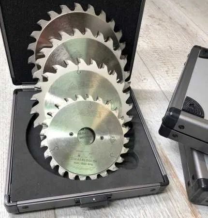 Алмазные подрезные пильные диски в ассортименте