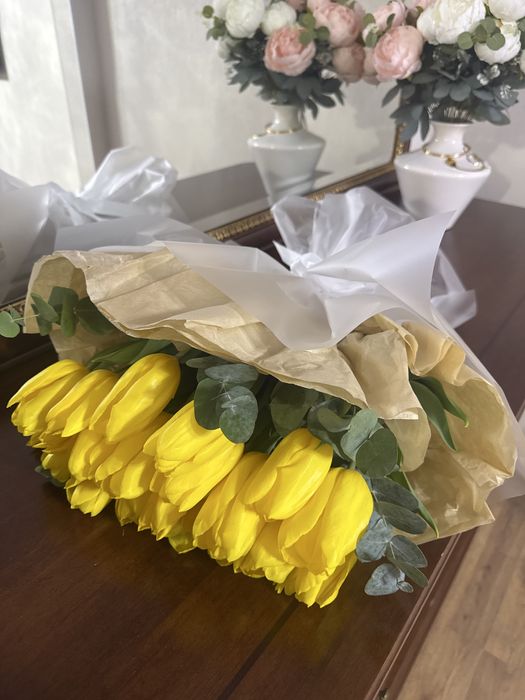 Цветы, каждая по 5000