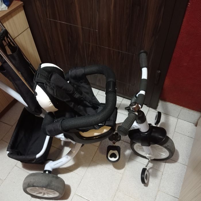 Триколка за момиче или момче.