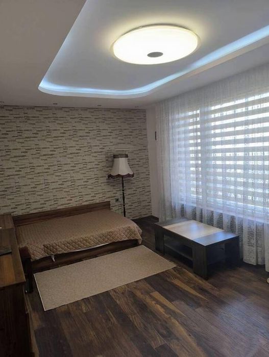 Тристаен, продажба, ж.к Хиподрума