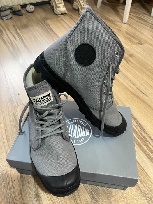 Туристически oбувки Palladium-45 номер