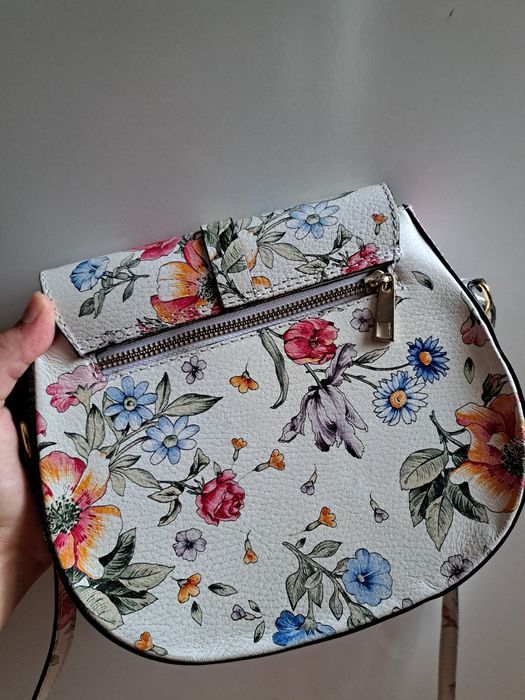 Ручная сумка через плечо