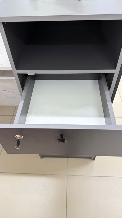 Продам срочно ресепшен