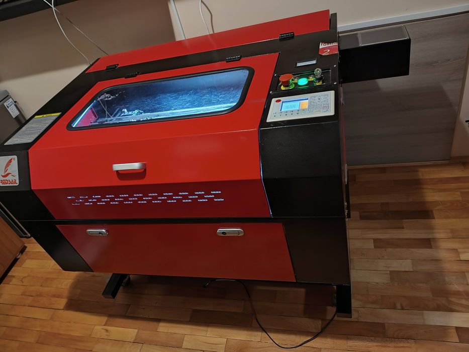 Gravator-Redsail X700
