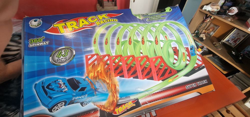 Продавам детски играчки