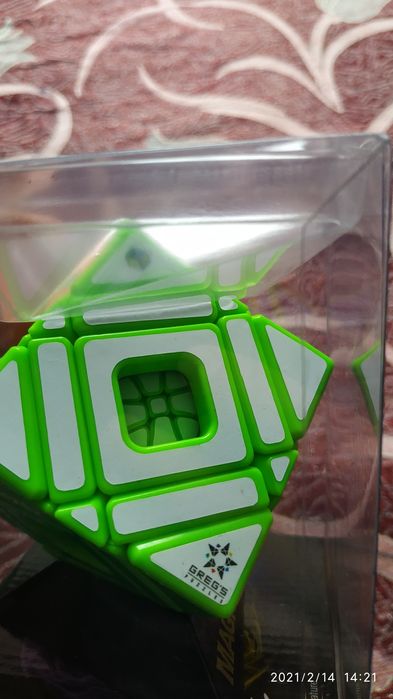 Внимание! Продаётся головоломка!