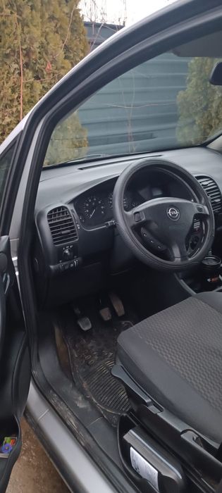 Vand Opel Zafira pentru piese