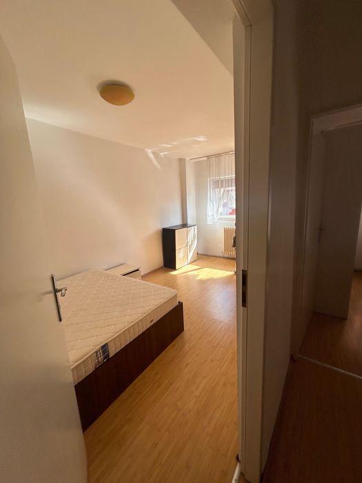 Apartament spre inchiriere zona Cetate liceul sportiv