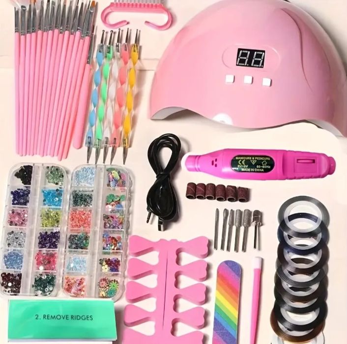 Стартов комплект за маникюр