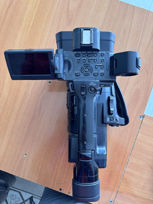 Видеокамера Сони ах2000е / Sony ax2000e