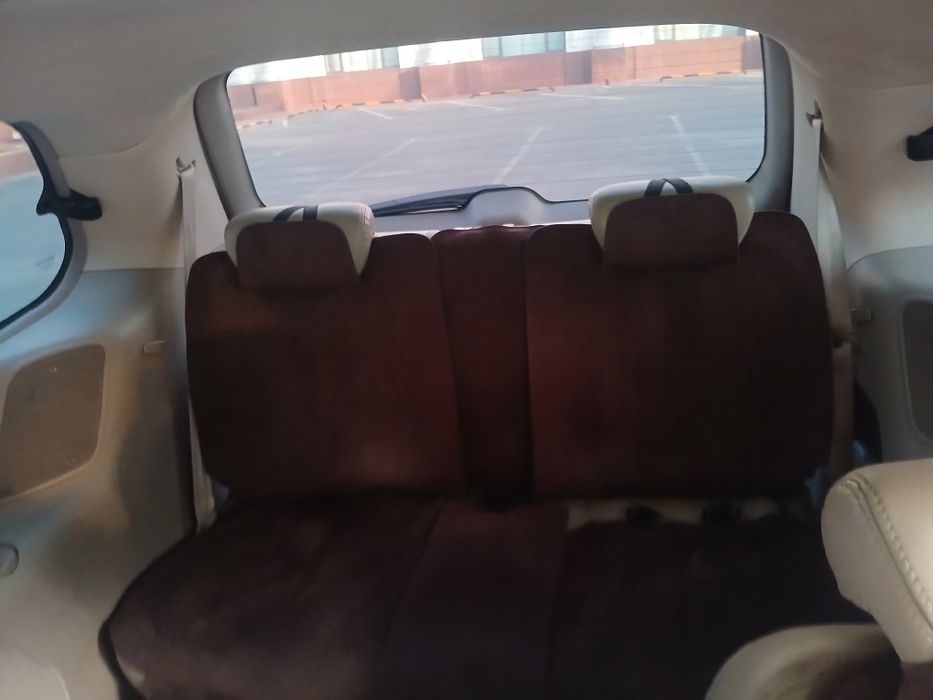 Kia Karnival Rent Car