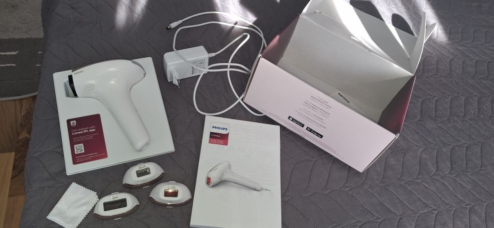 Фотоепилатор Philips Lumea advanced