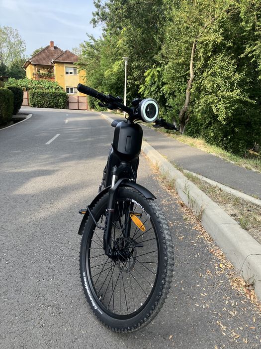 Dezmembrez bicicleta electrica Niu Aero