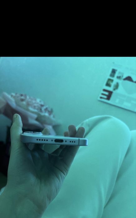 Айфон 15 в хорошем состоянии