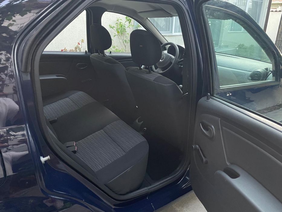 De vanzare exemplar dacia logan 1.4 mpi   Km 34.000 de mii reali