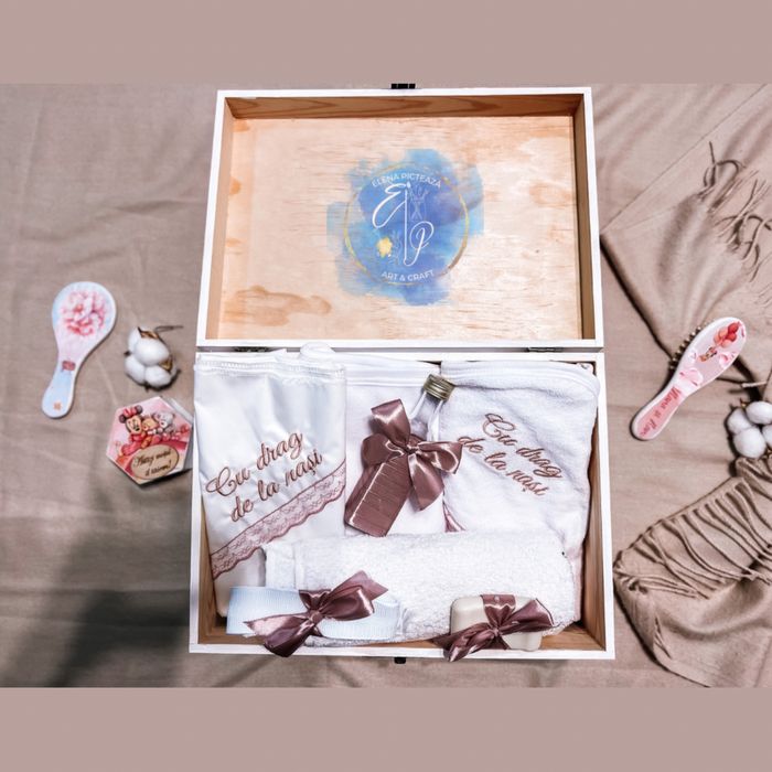 Trusou botez- Cutie lemn personalizata