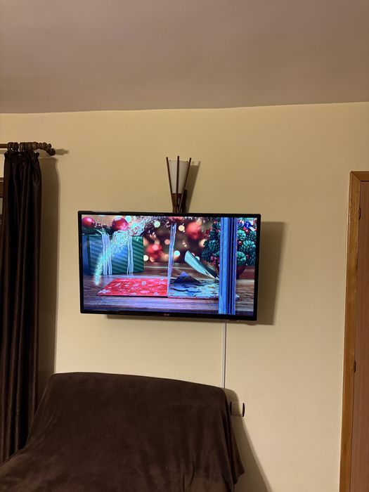 TV LG 42LS3450 (106 cm)