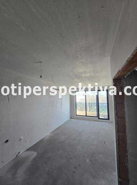 Продава се Двустаен апартамент в Пловдив, Кючук Париж - 77 кв.м за 808 €/кв.м - Снимка #2