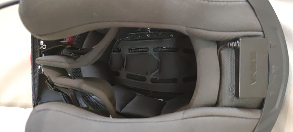 Каска Scorpion EXO920 със Sena