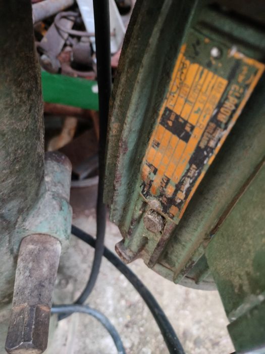 Настолна бормашина