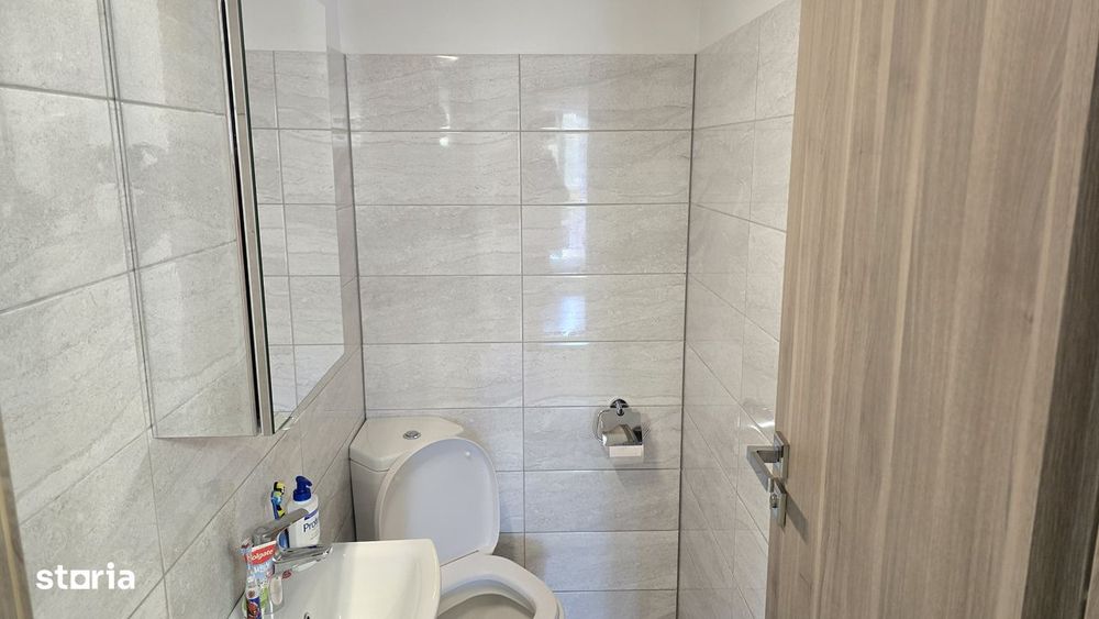 Vand apartament cu 3 camere decomandat  Deva, GARAJ, BOXA Imp. Traian
