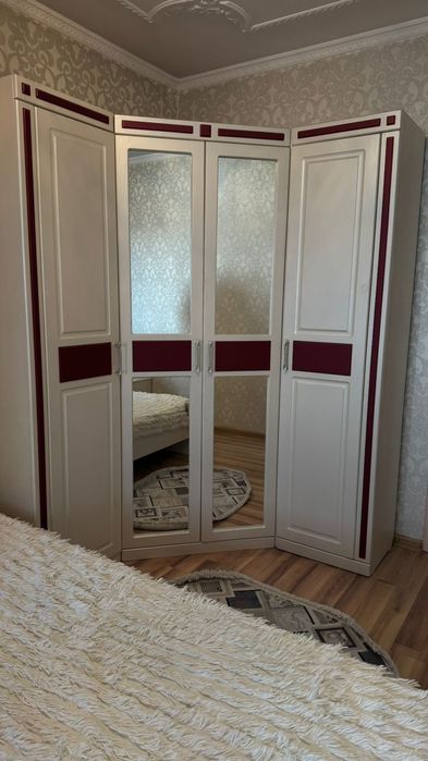 Срочно продаётся спальный гарнитур