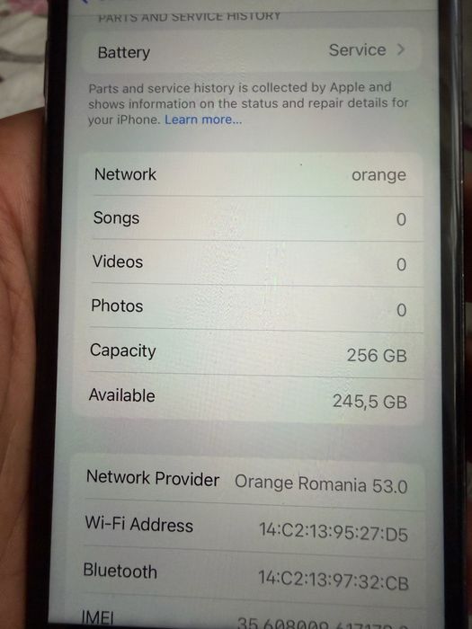 Apple iPhone 8 ..