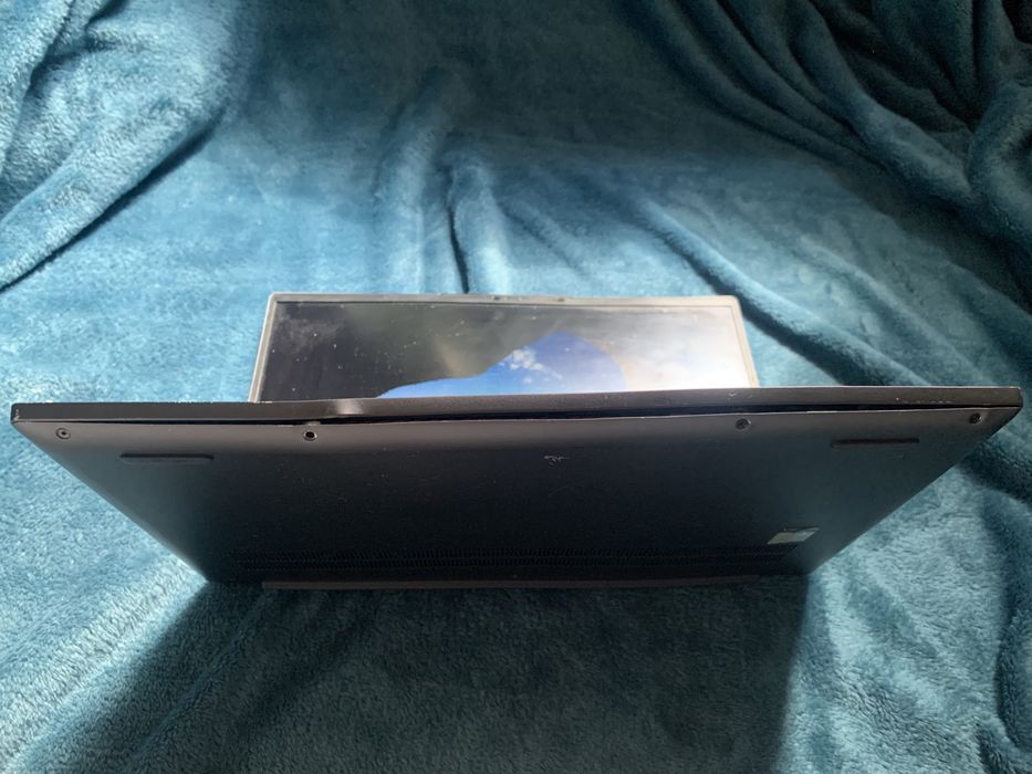 Laptop Lenovo yoga 7