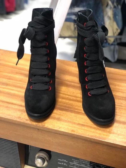 Дамски боти Navvi