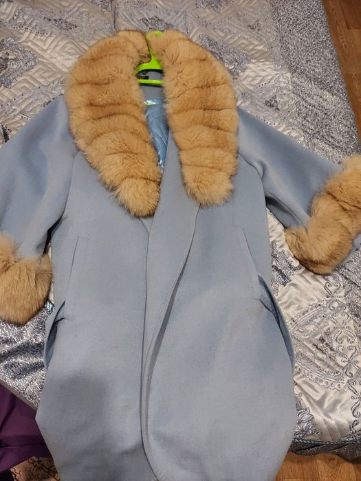 Продаю очень красивое пальто