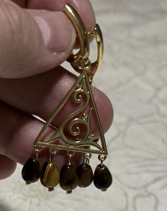 Серьги с натуральными камнями