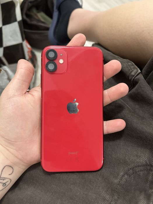 iphone 11 rosu 64gb