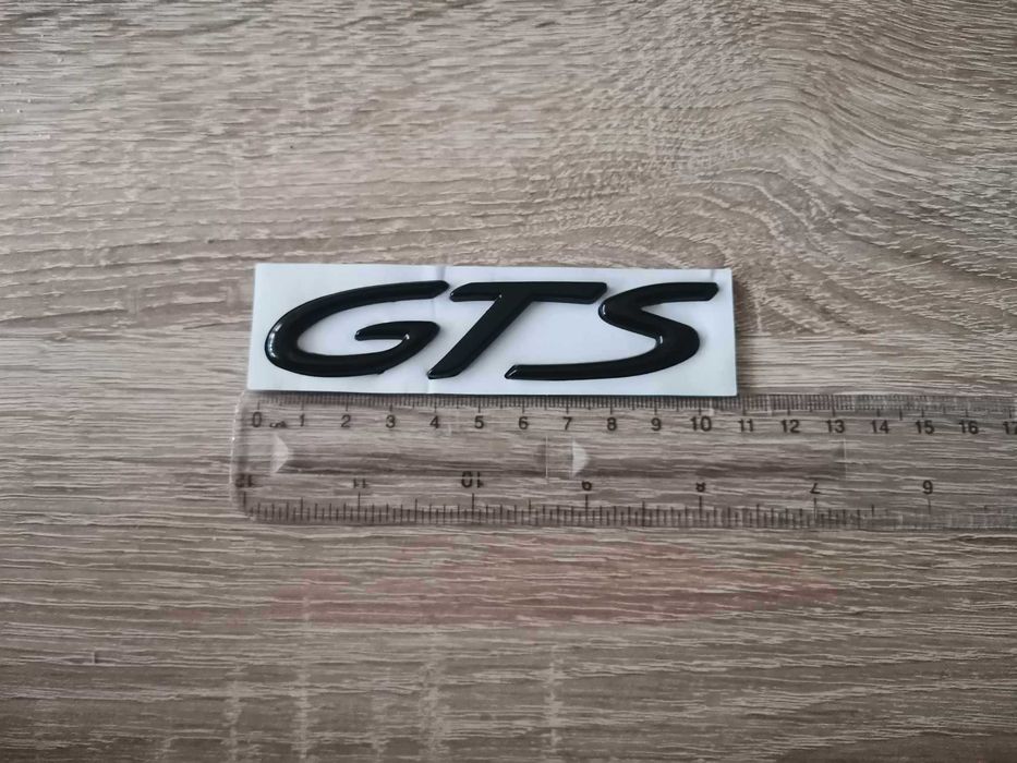 Порше Porsche GTS черен гланц надпис емблема