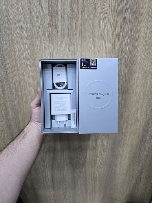 Honor Magic 8 Pro 12/512GB Global