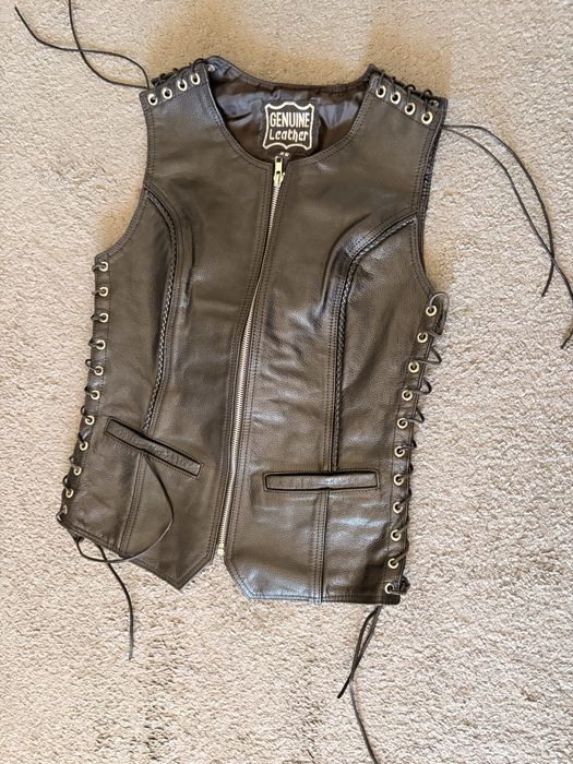 Елек от естествена кожа дамски