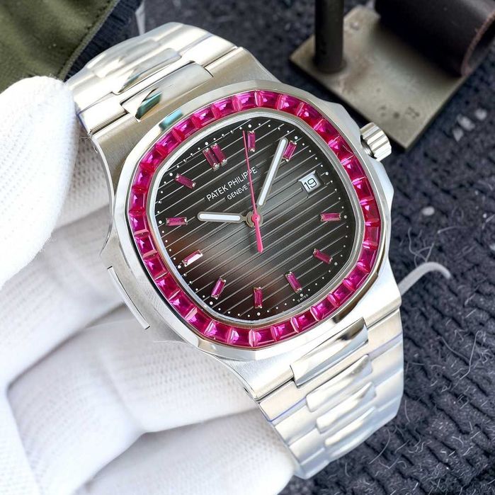 Мъжки Patek Philippe Nautilus Ruby Bezel с автоматичен механизъм