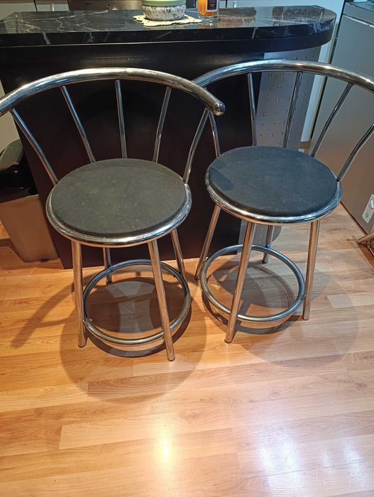 Запазени столове