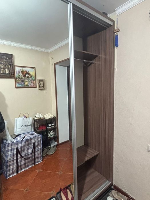 Продам срочно шкаф-купе