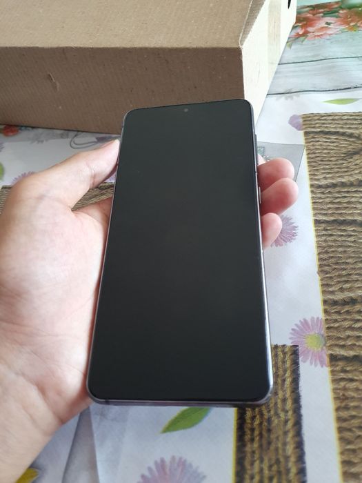 Новый пакет Galaxy S21