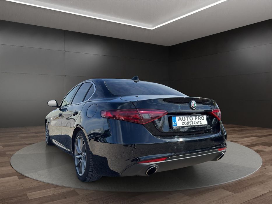 ALFA ROMEO Giulia 2019 — imagine 4